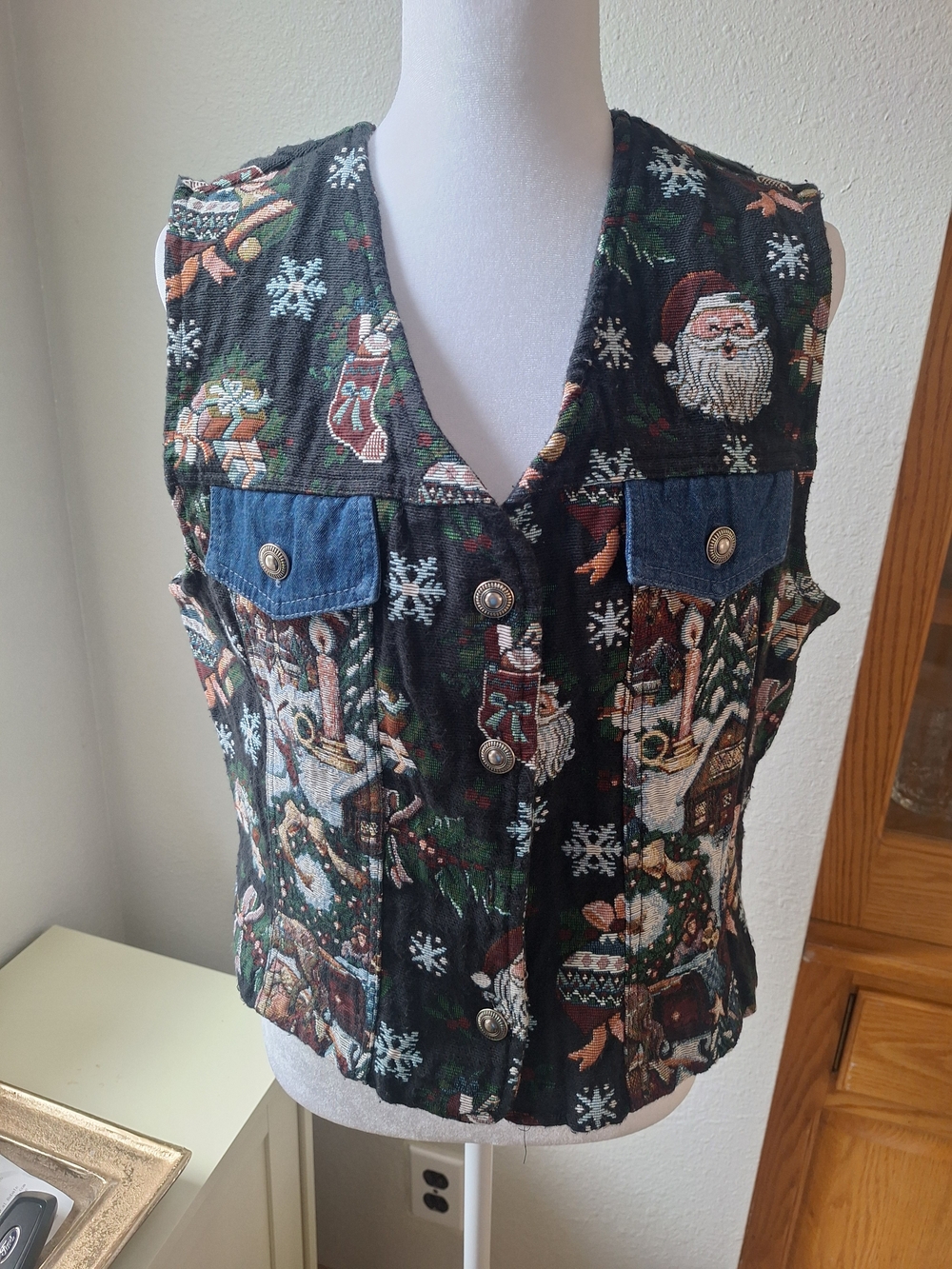 Vintage Stonebridge Petites 12P Vest Made in USA Western Floral Embroidered